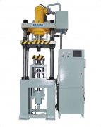 HD2系列四柱油压气机泵的分析与维修
